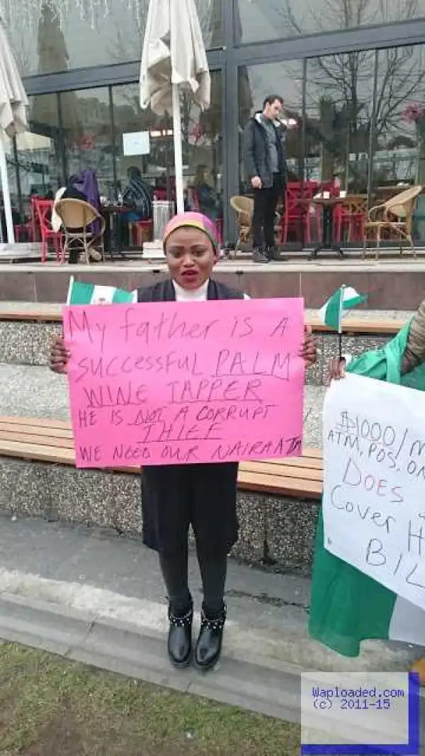 Photos: Nigerian Students In Abroad Stage Protest Over The Ban On The Use Of Naira ATM Cards